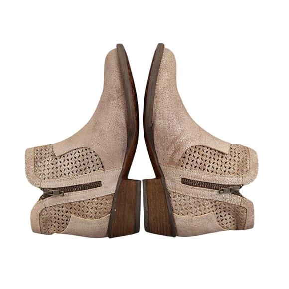 Corkys Shoes Womens 10 Booties Fashion Leather Double Zip Perforated Block Heel - Picture 12 of 16